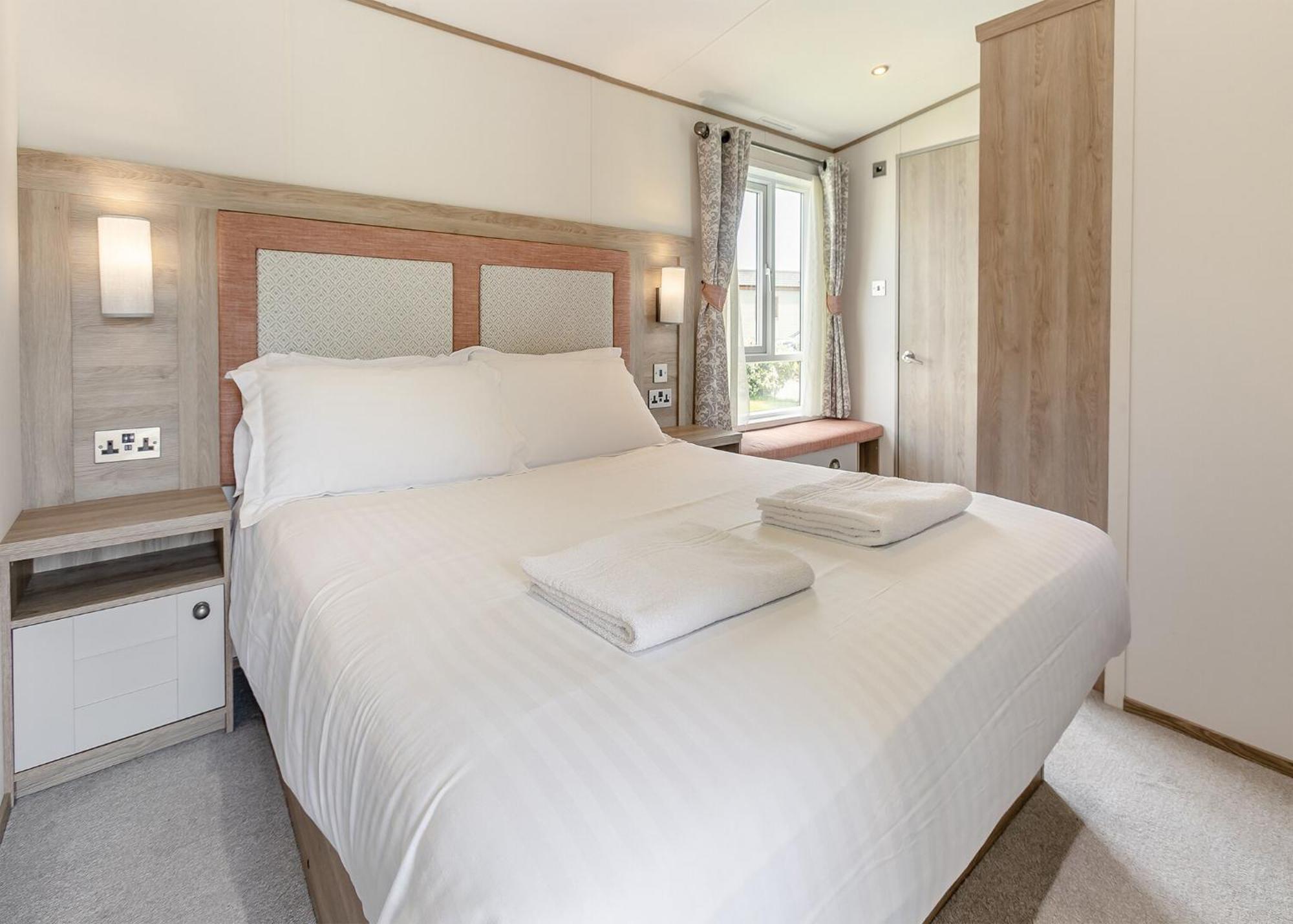 Looe Coastal Retreat Hotel Ngoại thất bức ảnh